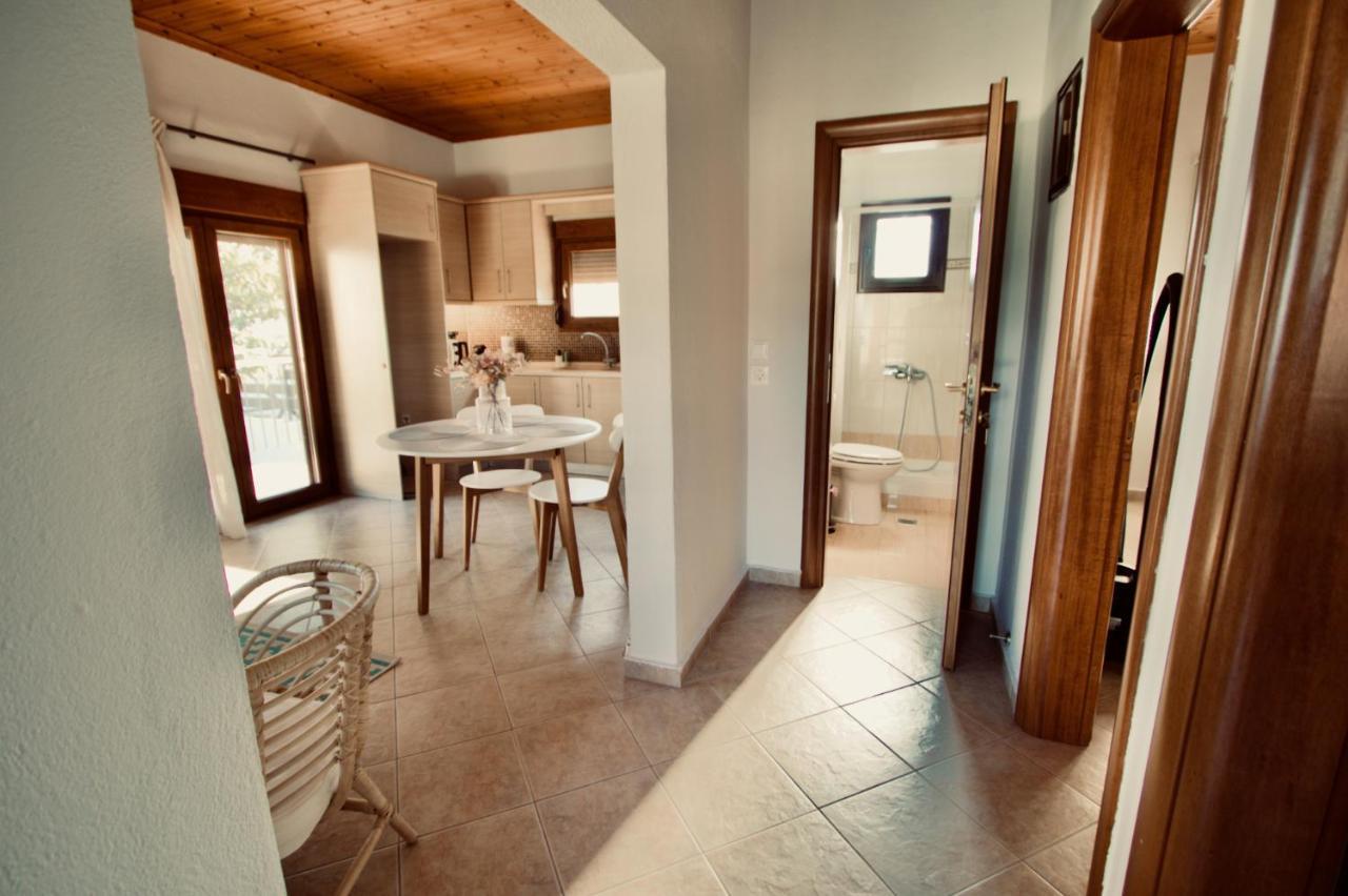 Enalio Beach House Nea Kallikrateia Exterior photo