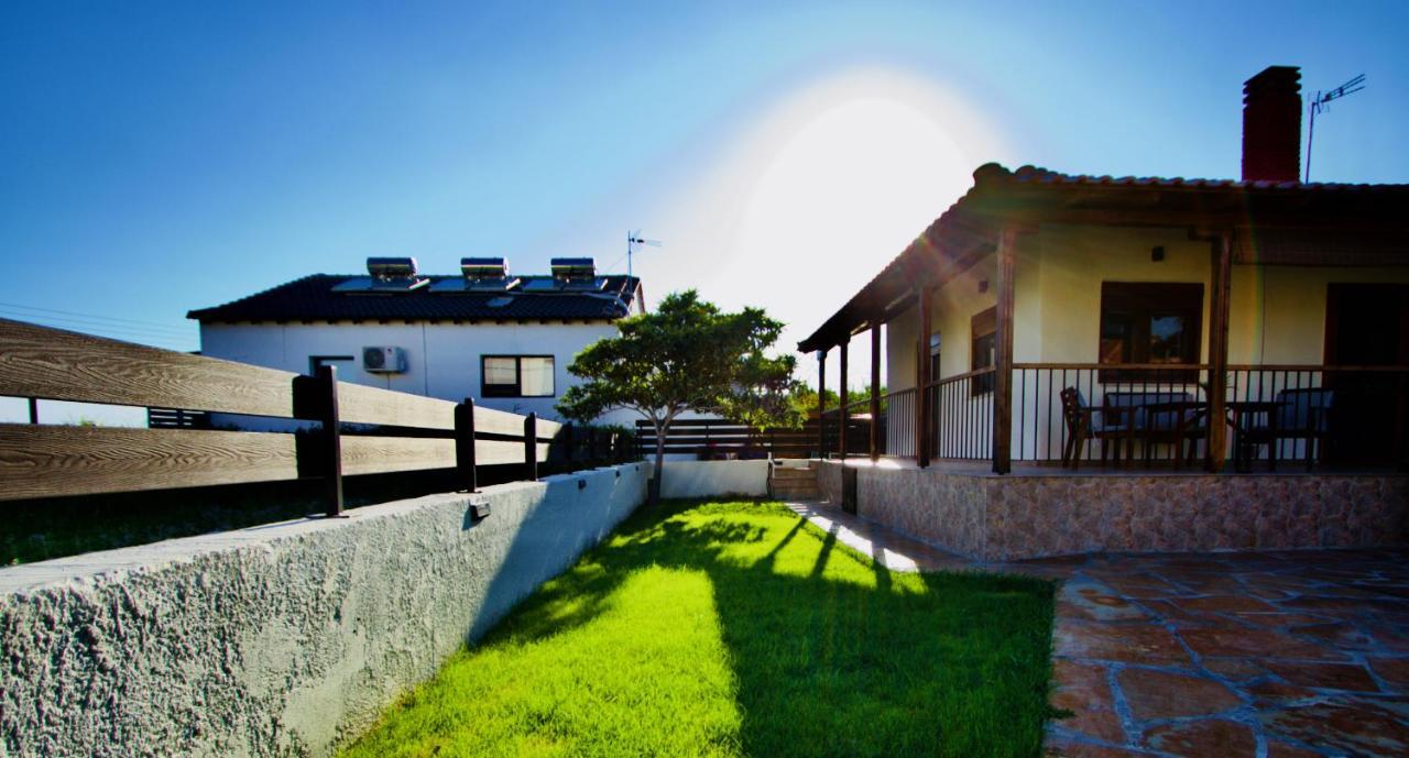 Enalio Beach House Nea Kallikrateia Exterior photo